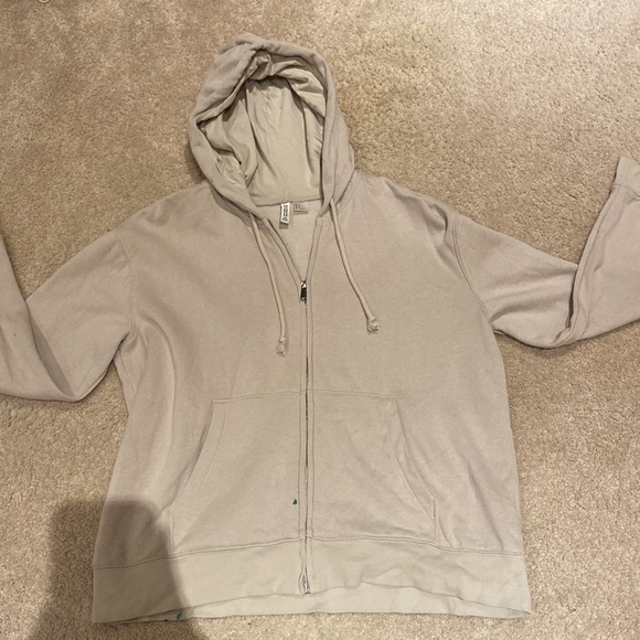 H&M oversized beige zip up - Picture 2 of 4